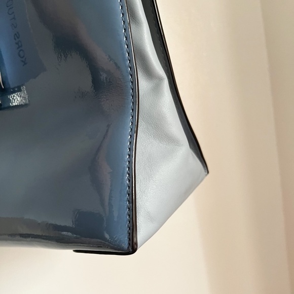 Michael Kors Mercer Convertible Large Patent Leather Tote (Denim) - Picture 8 of 9